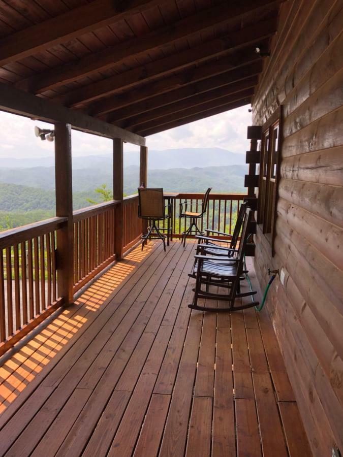 Above All Sevierville Luaran gambar